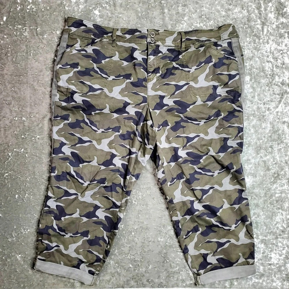 Torrid Crop Aviator Skinny Stretch Twill Mid-Rise Pants Size:‎ 28